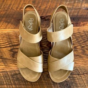 Refresh wedge sandal, women’s 8.5